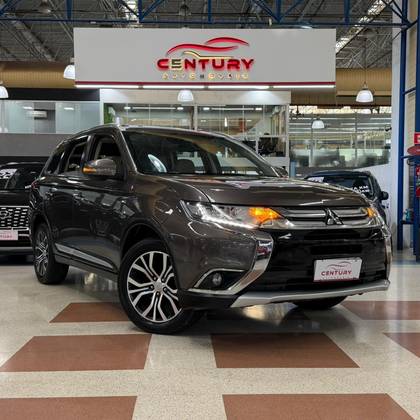 MITSUBISHI OUTLANDER 3.0 GT 4X4 V6 24V GASOLINA 4P AUTOMÁTICO MITSUBISHI OUTLANDER 3.0 GT 4X4 V6 24V GASOLINA 4P AUTOMÁTICO